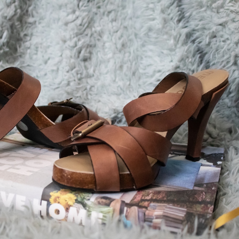 Leather Strappy Heels, ready for new home